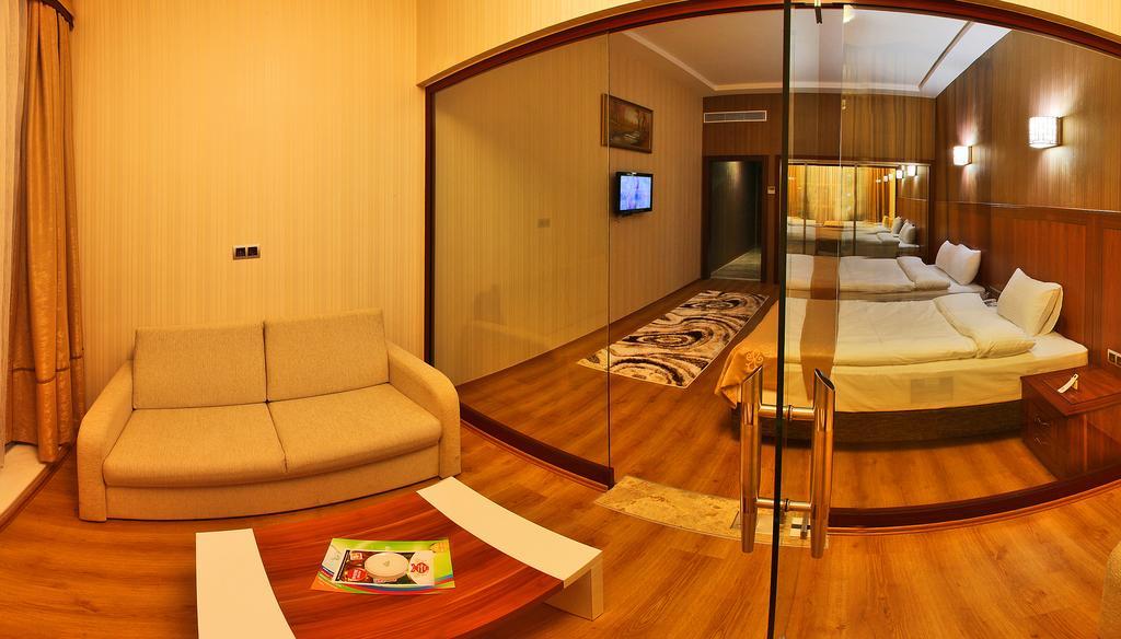 Gherdan Hotel Konya Bagian luar foto