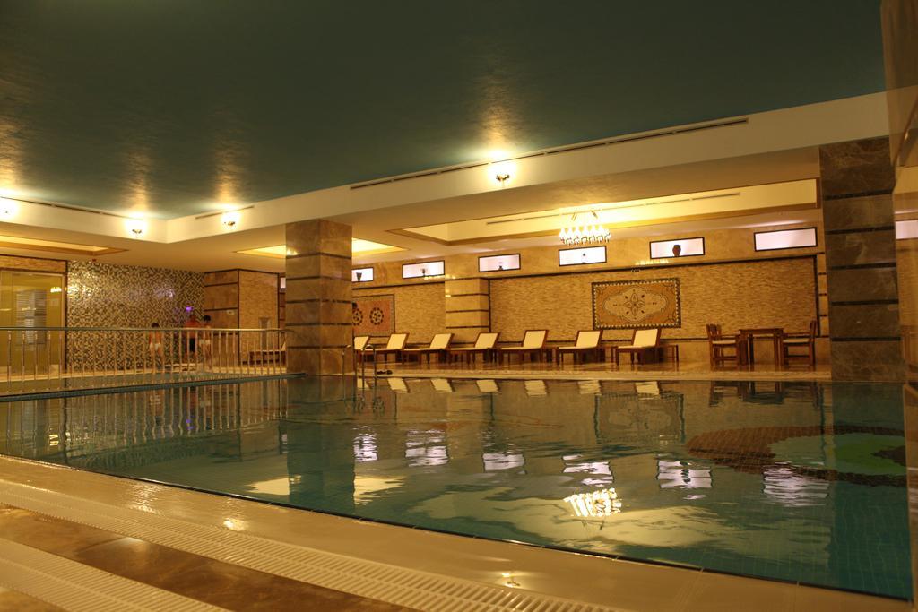 Gherdan Hotel Konya Bagian luar foto