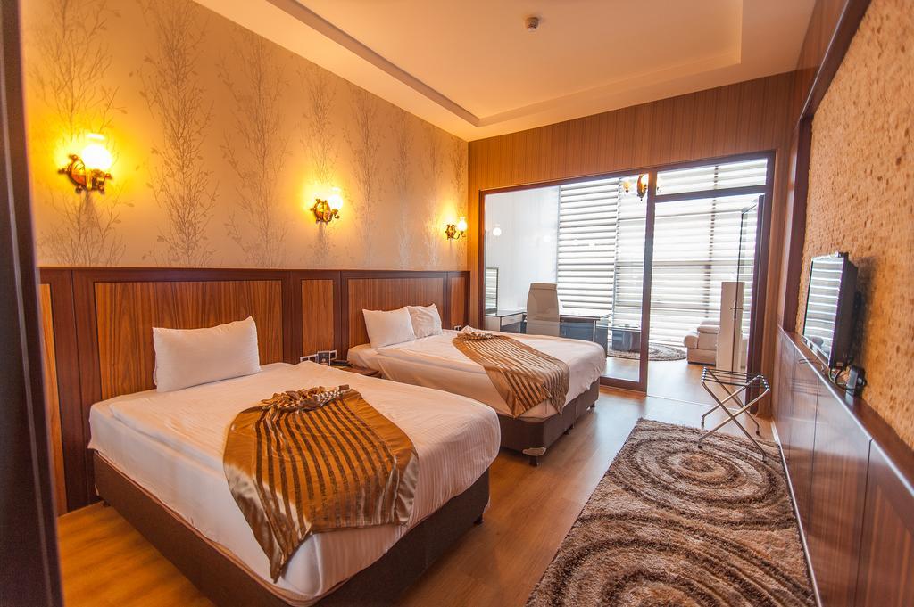 Gherdan Hotel Konya Bagian luar foto