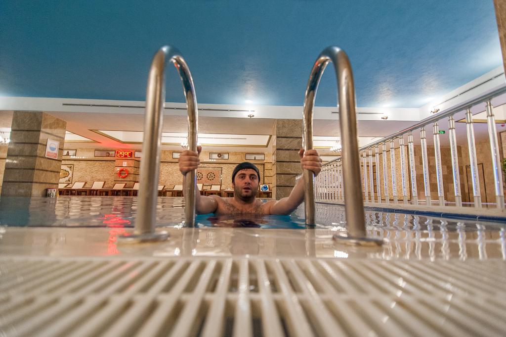 Gherdan Hotel Konya Bagian luar foto
