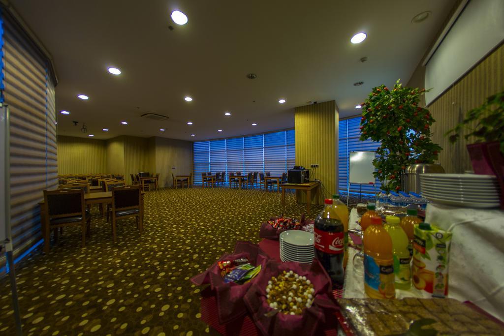 Gherdan Hotel Konya Bagian luar foto