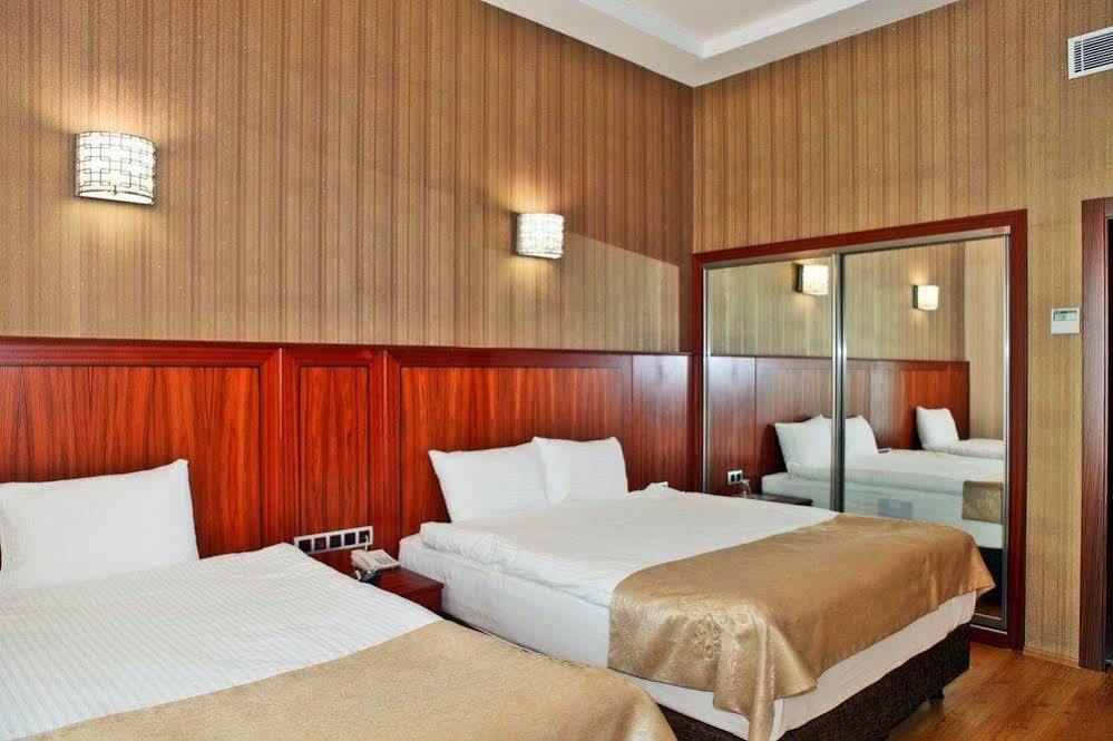 Gherdan Hotel Konya Bagian luar foto